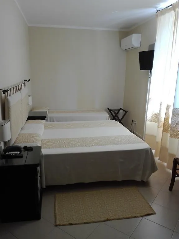***  Hotel Domominore Fertilia Itália